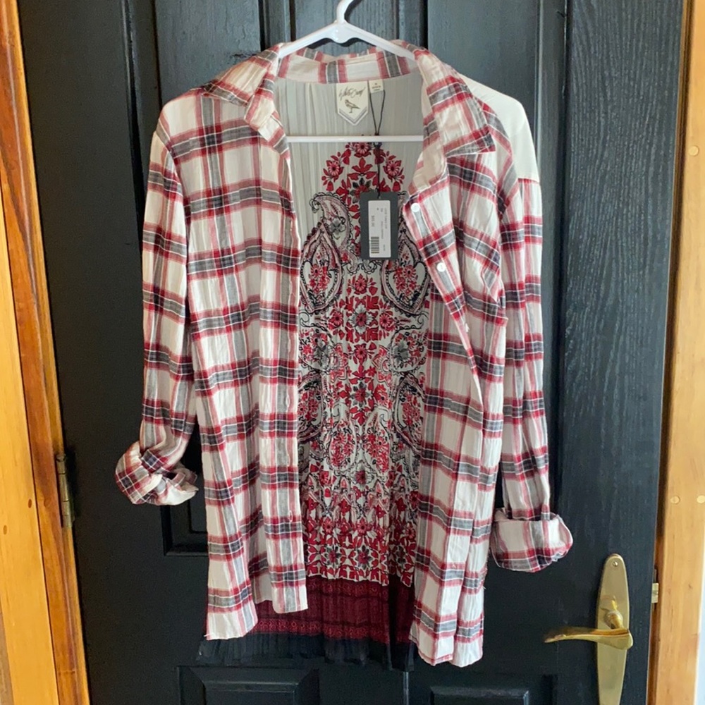 Women’s button down top